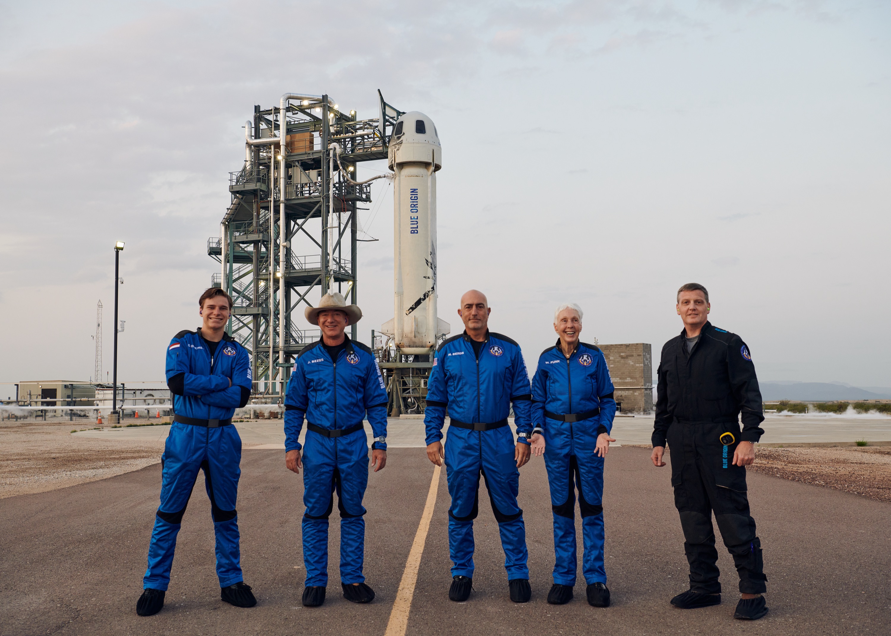 Blue Origin Special Event - Four Commercial Astronauts Return from Space